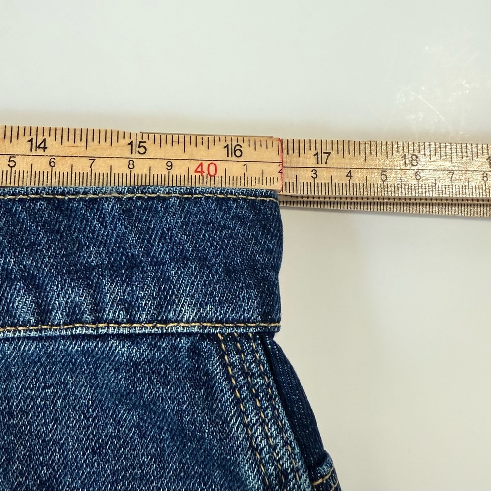 Madewell Denimβ Distressed Mini Skirt Size 30 - Picture 4 of 7
